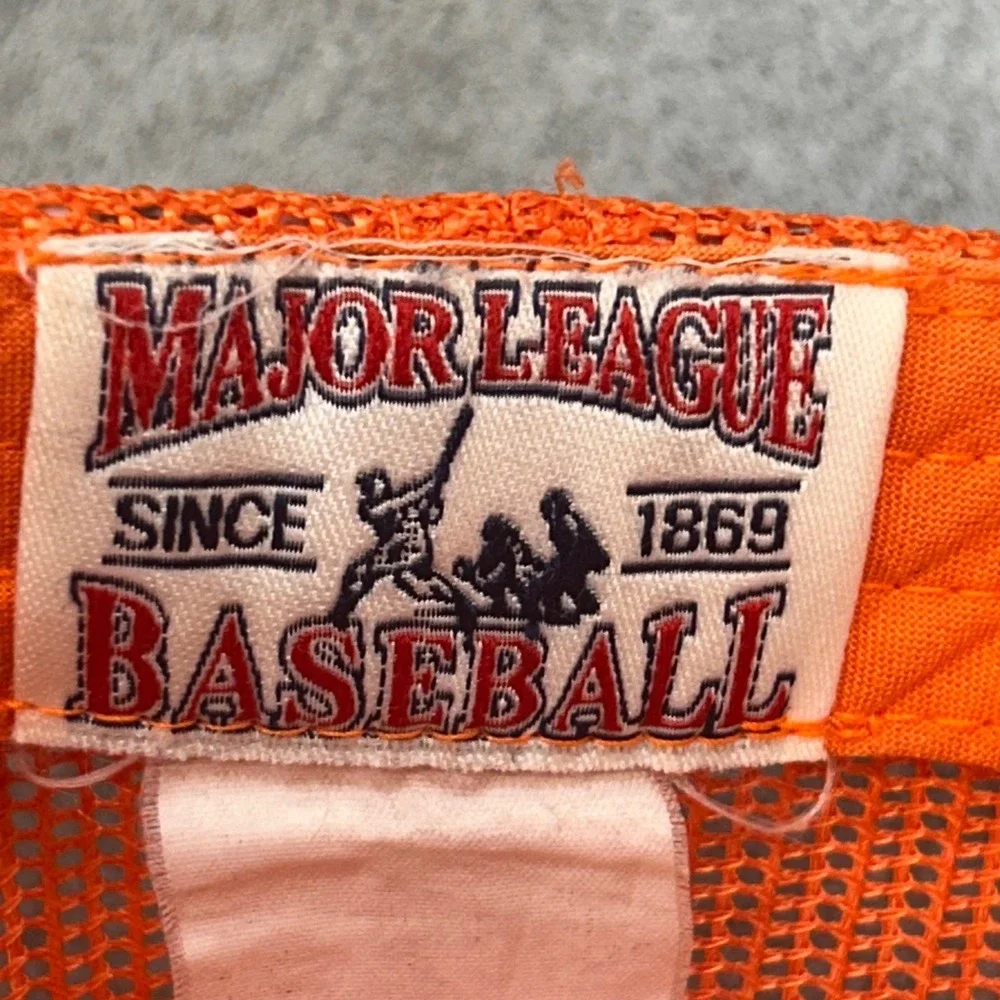 O's Script Mens Orange MLB Trucker Hat Mesh Snapback OSFM